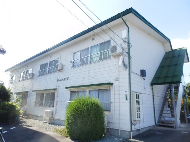 イーストハイツの外観