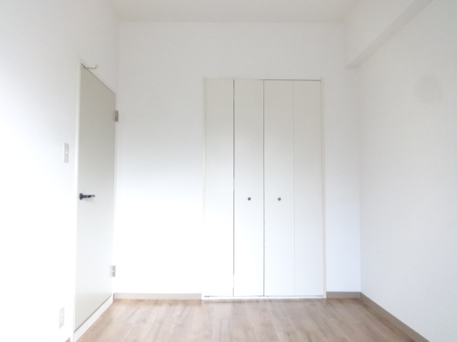 プレストコート1番館の洋室