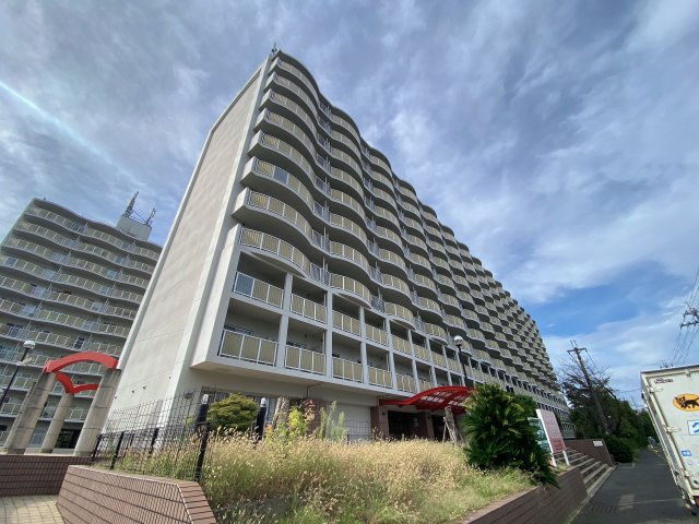 プレストコート1番館の外観