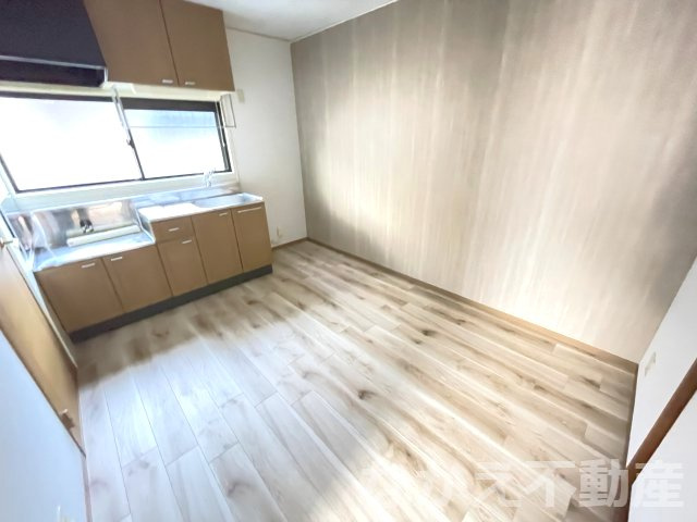 【居間・リビング】 | こちらのリビングで趣味の時間をお楽しみください
