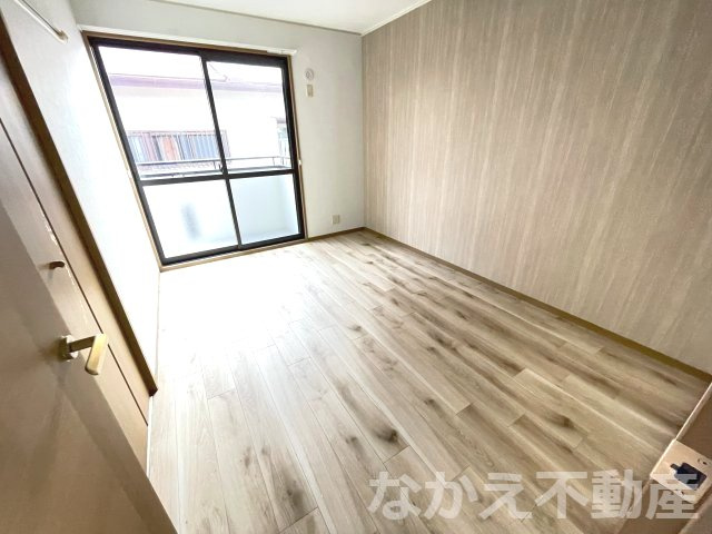 【寝室】 | 落ち着いて過ごせるお部屋なので、寝室にいかがでしょうか