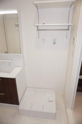 【その他共用部分】 | ヒルズ横濱高島台 | ヒルズ横濱高島台　室内洗濯機置場