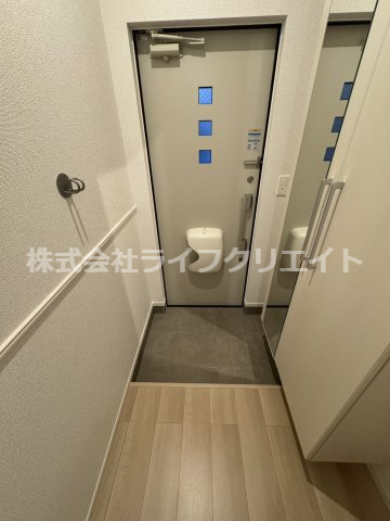 レインボーイーストの玄関