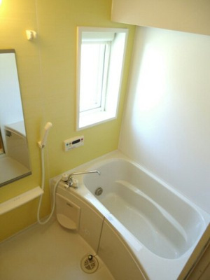【浴室】 | サンライズ榎Ｂ | きれいなお風呂です