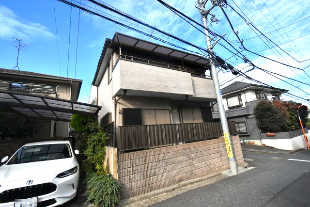善福寺1丁目・中古戸建の前面道路含む現地写真