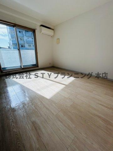 仲介手数料０円！Casa　Avenue　Kariyaの居間・リビング