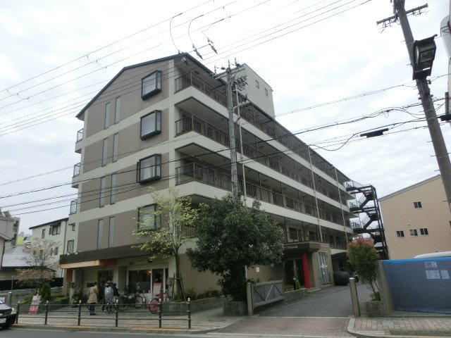アーバ姫島公園の外観