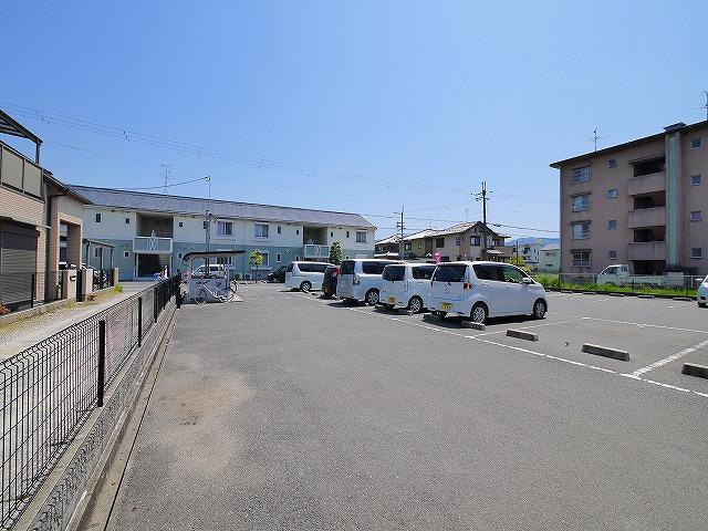 エスポアメゾン（大福）の駐車場|駐車場に車を止められます
