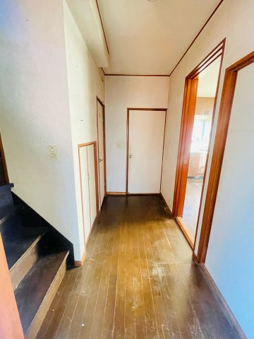 日の出町大久野　中古戸建のその他共用部分|１階廊下