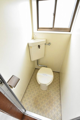 【トイレ】 | コーポイズミ | 同設備の別室写真を使用しております。