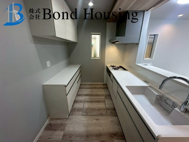 駐車２台　食洗機付き　大久保町大窪　新築戸建のキッチン
