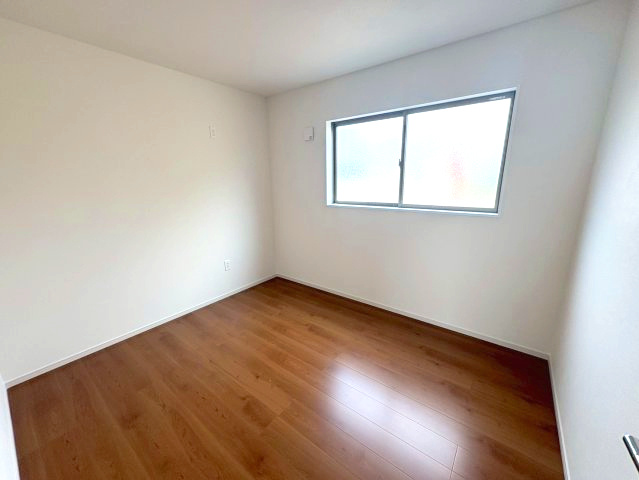 三木市緑が丘町本町１丁目　3号棟の子供部屋