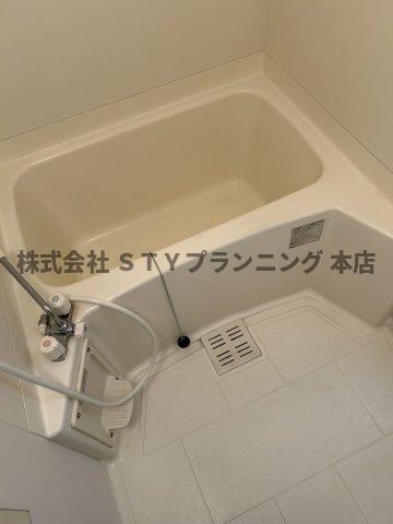 仲介手数料０円！アンプルール リーブル SoleadoⅡの浴室