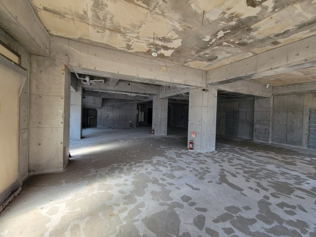 第八露木ビルの内装