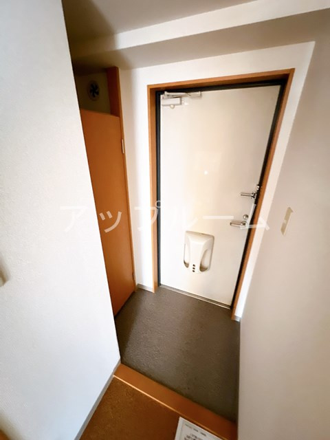 ベルフラワーASの玄関