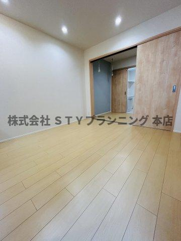 仲介手数料０円！ジュエル刈谷広小路の居間・リビング