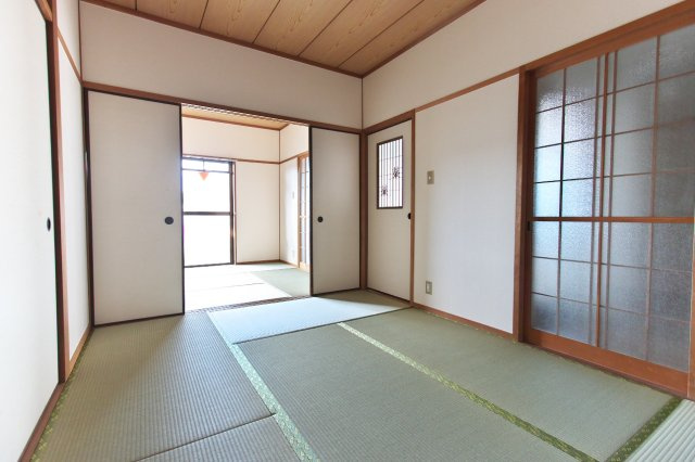 シャンテーヌの内装|６和