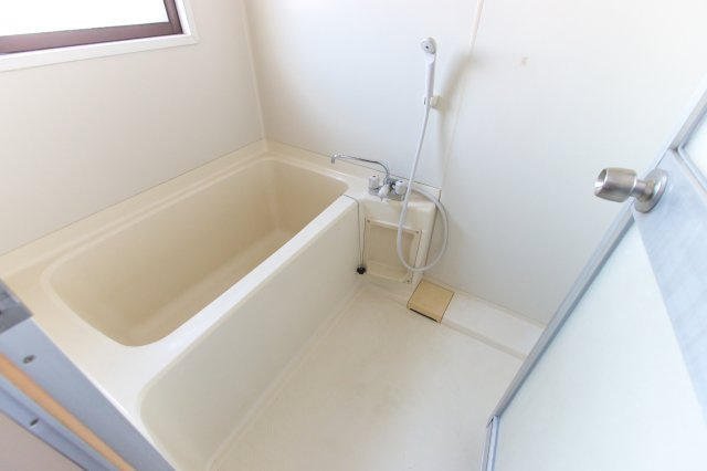 シャンテーヌの浴室