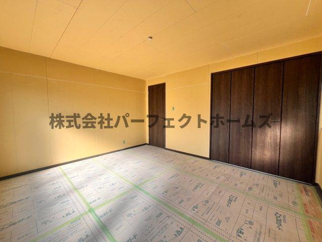 藤阪元町戸建　賃貸の居間・リビング|使いやすいリビングです