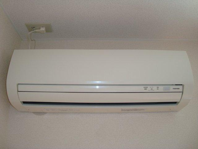 リバーサイドコスモスⅡの設備|エアコン