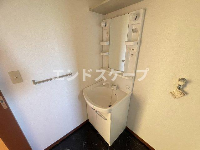 フォレスタBの洗面所|高崎、前橋エリアのお部屋探しはエンドスケープまで！お客様の理想お聞かせ下さい♪
