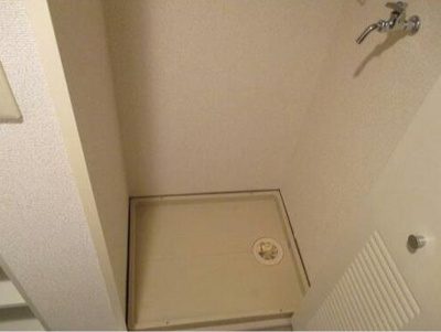 【設備】 | メゾン・ド・ヴィレ千葉中央 | 洗濯機置き場