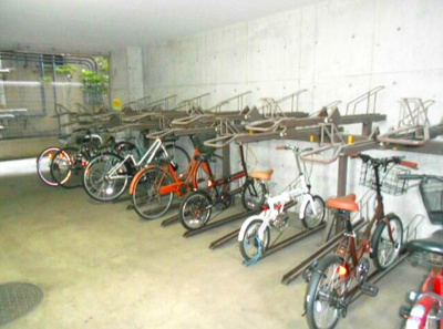 【その他共用部分】 | メゾン・ド・ヴィレ千葉中央 | 駐輪場
