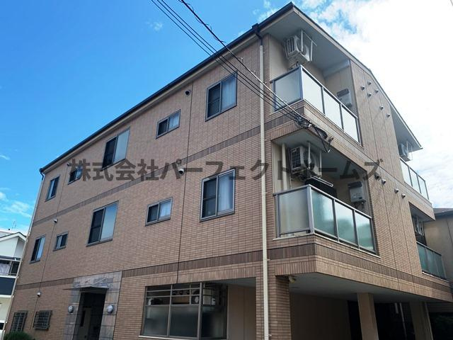 コートアルバⅡの外観|外はこのようになっています