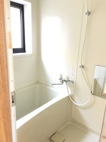 『北鴻巣駅』西口5分。元居酒屋の居抜き物件（店舗付住宅）の浴室