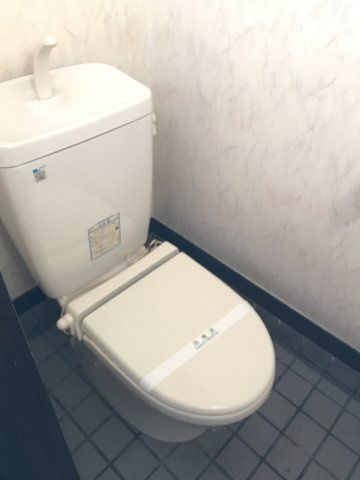『北鴻巣駅』西口5分。元居酒屋の居抜き物件（店舗付住宅）のその他|店舗トイレ