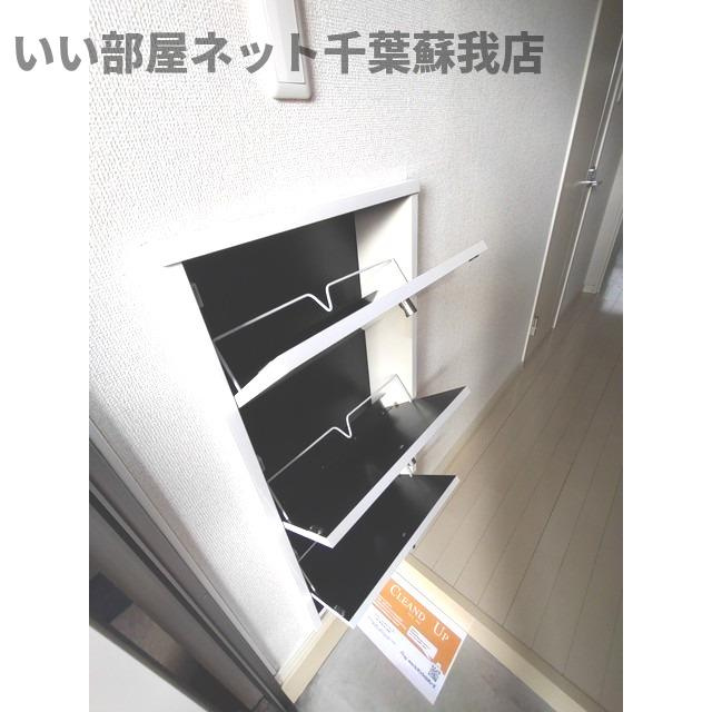 コンフォートヴィラ・寒川の玄関|シューズボックス