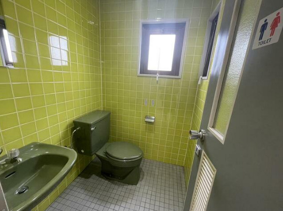 守山市浮気町の店舗事務所のトイレ|トイレです