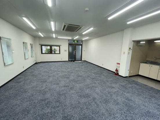 守山市浮気町の店舗事務所の内装|物件の内装です