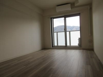 ベラジオ京都一乗寺の居間・リビング|洋室