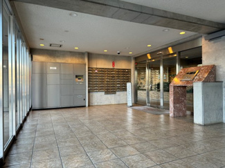 【エントランス】