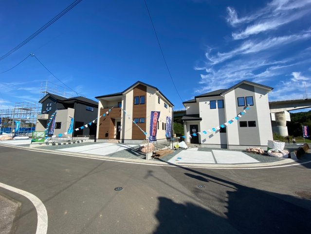 よかタウン／菊池郡大津町／下町1期／3号棟の前面道路含む現地写真|大津町下町/新築戸建完成です♪即ご案内可能です☆内覧ご予約お待ちしておりますm(__)m