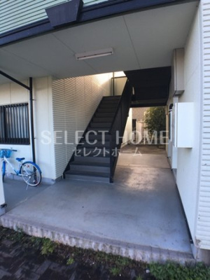 【エントランス】 | クリスタルウッズ | エントランスです