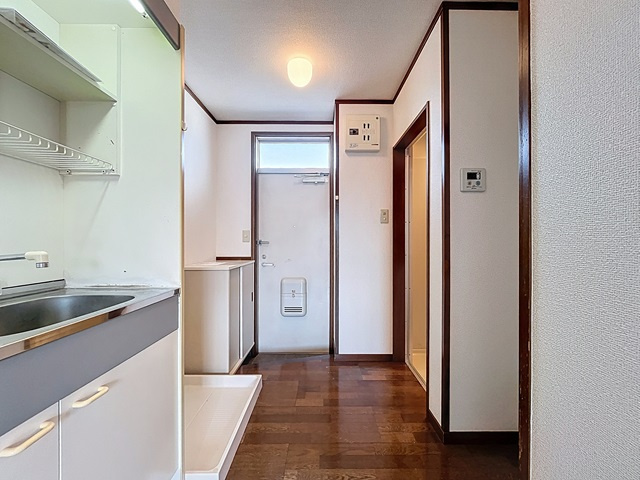 コーポ天根の玄関