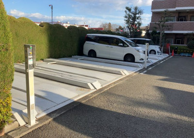 【駐輪場】 | グリーンビレッジひばりが丘 | マンションの駐輪場は、事前に空きがあるか確認を取ると安心です。せっかく入居したのに駐輪スペースがない！なんてことになったら大変ですよね。そこで、内見時や購入前にはまず事前に確認しておくと良いでしょう。