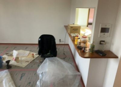 【キッチン】 | グリーンビレッジひばりが丘 | L型アイランドタイプは、キッチンからダイニングにもリビングにも目が行き届くので、とても使いやすい配置です。L字型独立タイプは、キッチンを独立させてるためLDKというよりもLDといった様なイメージです。