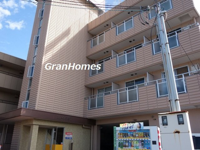 神戸市垂水区清水が丘３丁目の賃貸マンションの外観