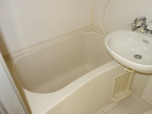 神戸市垂水区清水が丘３丁目の賃貸マンションの浴室