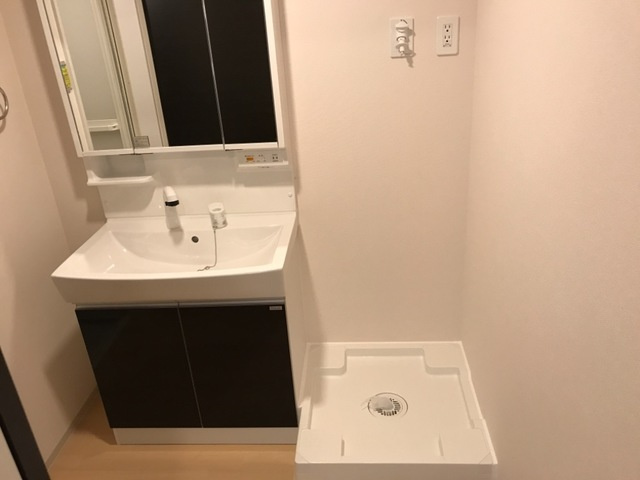 Ohana雄峰﨑|洗濯機置場