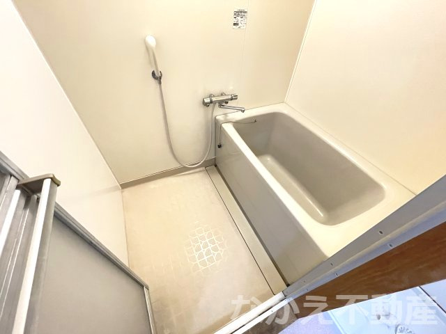 【浴室】 | コンパクトで使いやすいお風呂です