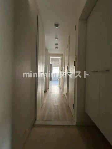 プロシード難波ディオスの玄関