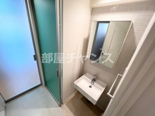 aLATO丸の内(旧レジディア丸の内)の独立洗面台