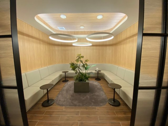 パークアクシス市川のロビー
