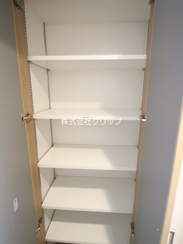 N-flats横浜関内Ⅱの収納