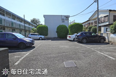 【駐車場】 | メエガⅡ