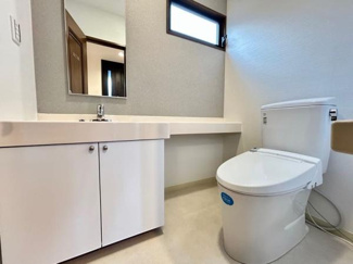 【独立洗面台】 | 2階トイレ